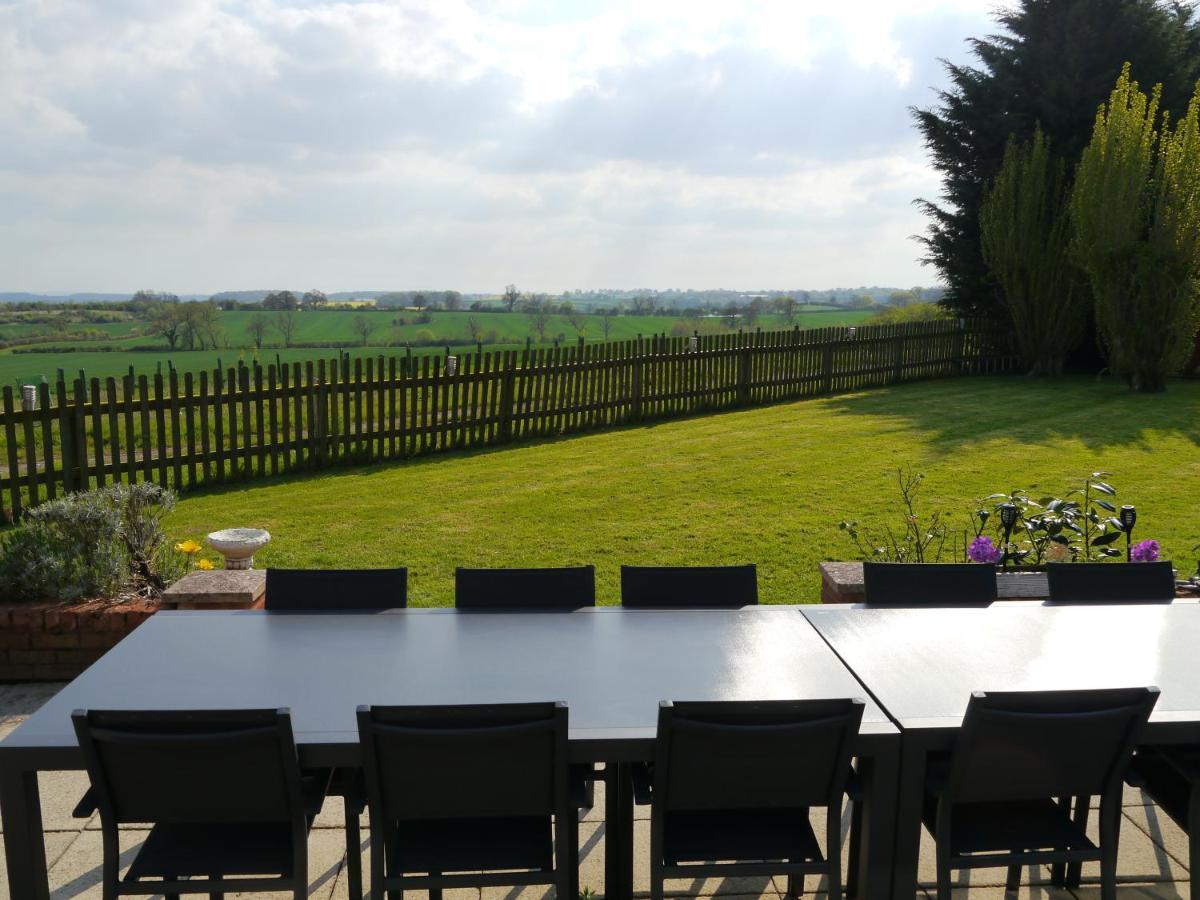 South View Country House Sleeps 12 - Hot Tub - Views Henley-in-Arden Buitenkant foto