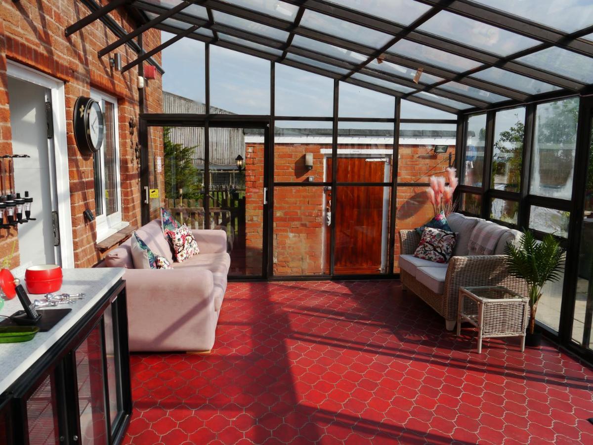 South View Country House Sleeps 12 - Hot Tub - Views Henley-in-Arden Buitenkant foto